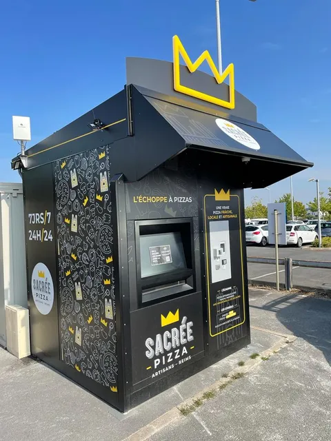 Sacrée Pizza