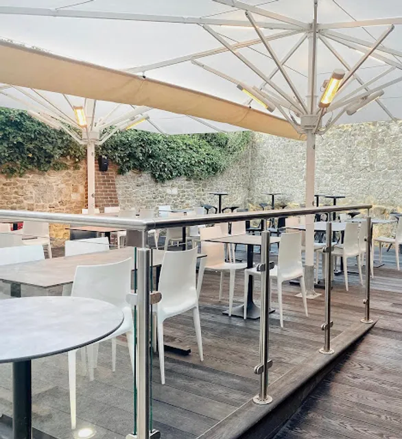 The Hungry Guest Cafe