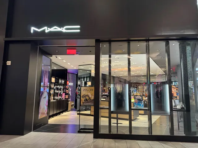MAC Cosmetics