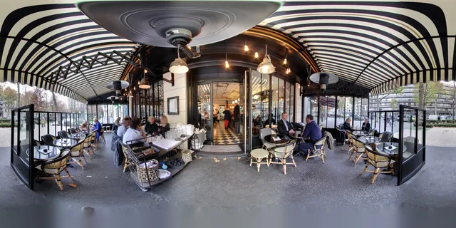 La Place - Bar Restaurant