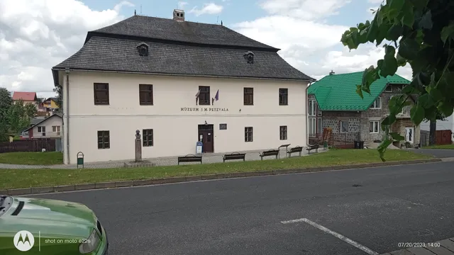 Múzeum J.M. Petzvala v Spišskej Belej