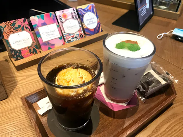 Starbucks Reserve SSG Market Dogok