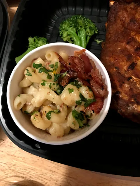 Applebee's Grill + Bar