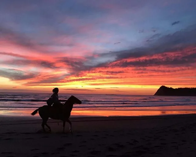 Explore Samara Tours