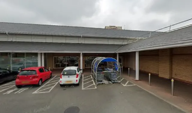 YO! Twickenham Tesco Kiosk