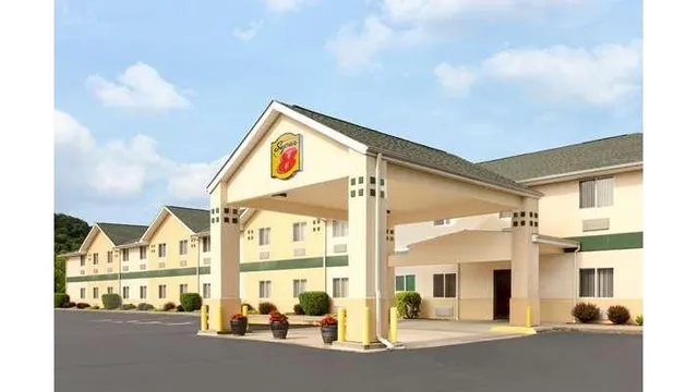 Super 8 by Wyndham Athens