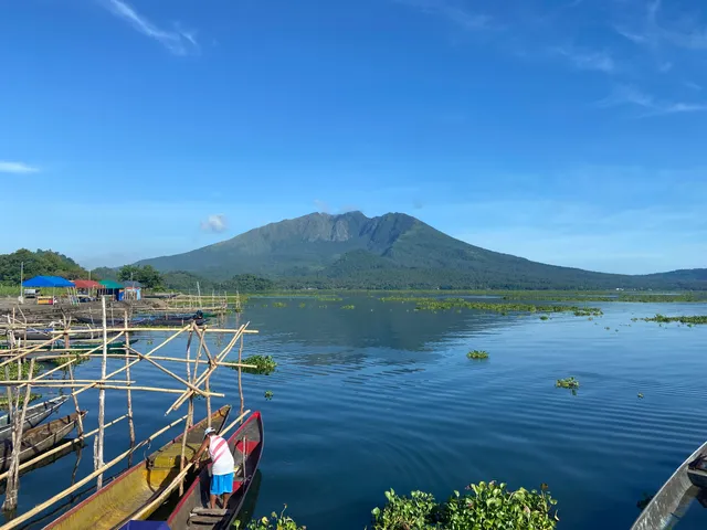 Lake Buhi