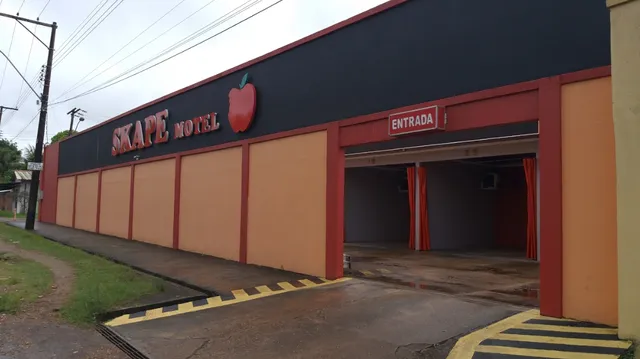 SKAPE MOTEL