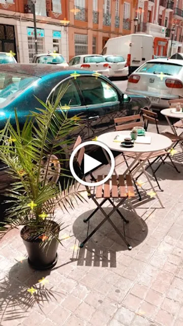 FOUR Specialty Coffee & Bistro ®