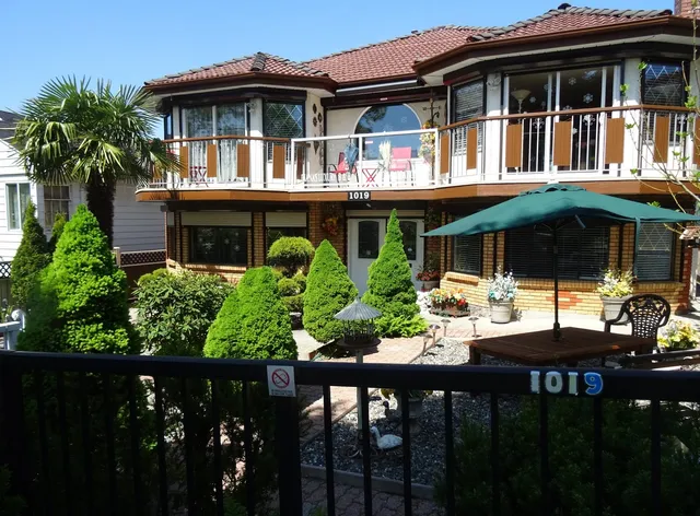 Diana's Luxury Bed and Breakfast