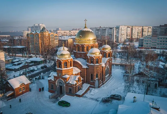 Sobor Vo Imya Svyatykh Pervoverkhovnykh Apostolov Petra I Pavla