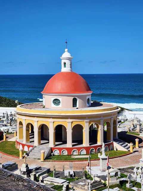 Cementerio Santa María Magdalena de Pazzis