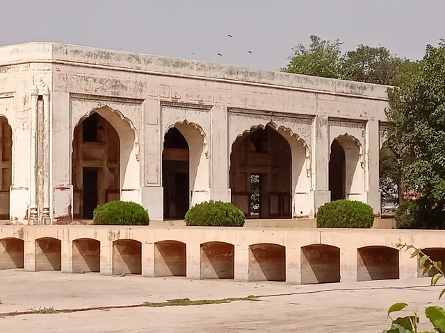 Baradari of Kamran Mirza