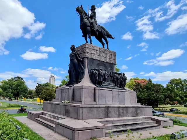 Monumento a Urquiza