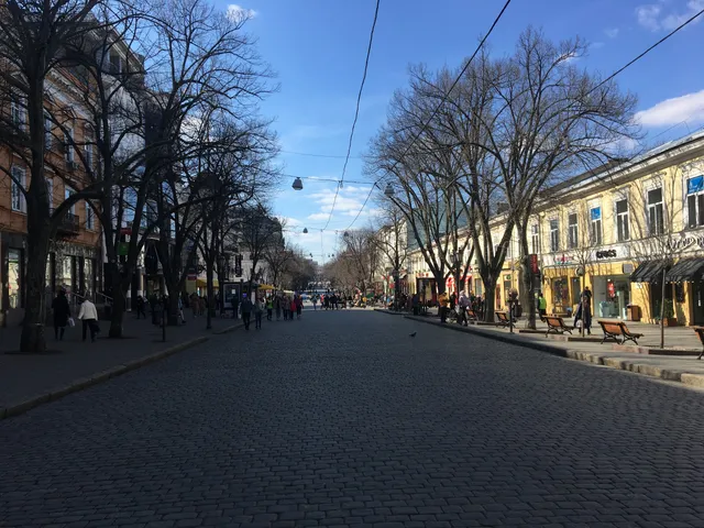 Derybasivska Street