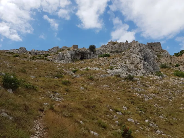 Castillo de Gallinera