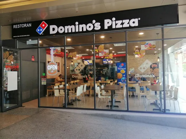 Domino`s Putrajaya Galeria