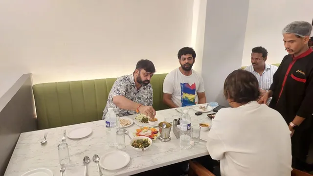 Hotel Shree Ashoka Veg Regency