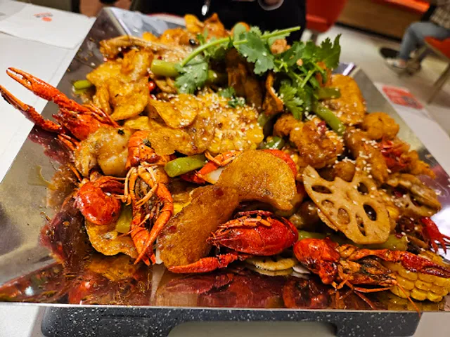 Jingyuerong Xuhui (Tianlin Wal-Mart Branch)