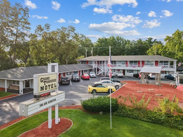 Grand Traverse Motel
