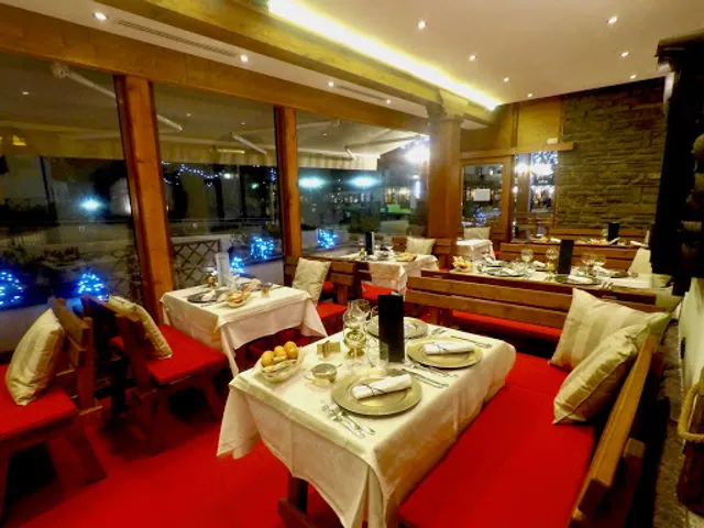 Taufer Restaurant