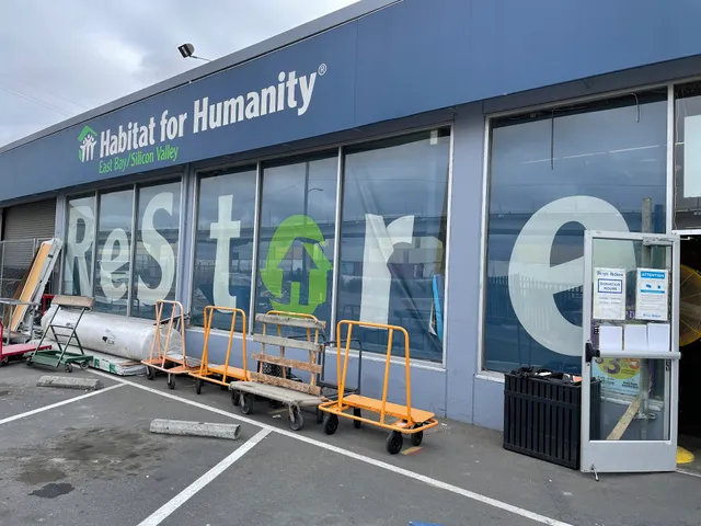 Habitat For Humanity ReStore Oakland