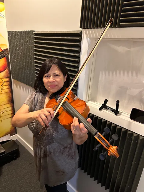 Del Real Music Center