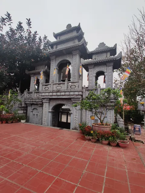 An Vinh Temple