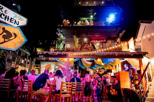 Phuket Surf House - Patong Beach