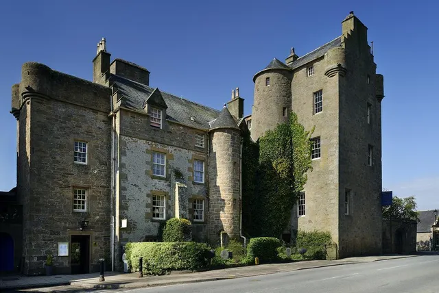 Dornoch Castle Hotel - Whisky Bar & Dining - Takeaway Pizza