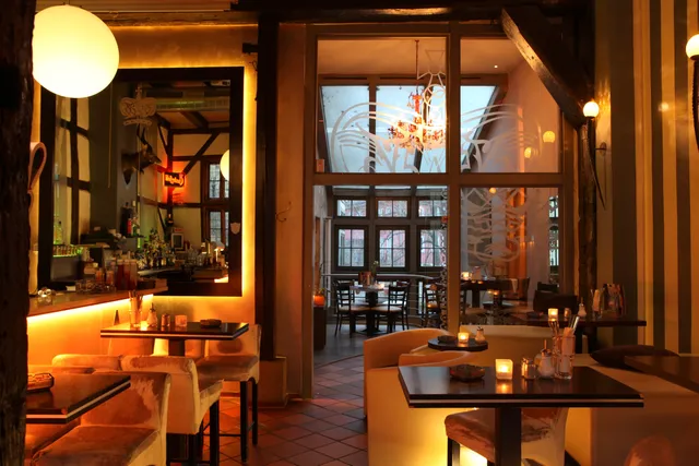 „Übersee“ Restaurant, Café & Bar