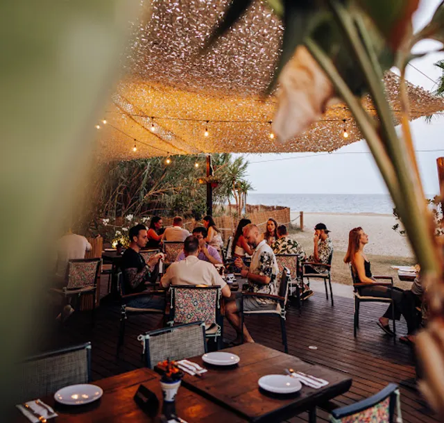 Mumak - Restaurante en playa D'en Bossa