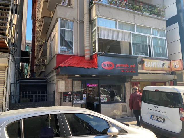 Nur Yemek Evi ve Satır Köfte