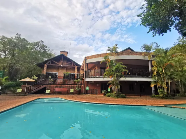 The Bird Hide Luxury Self-catering Chalet