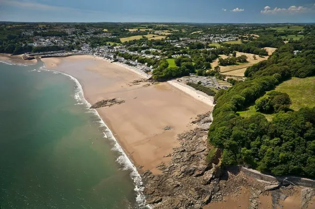 Saundersfoot Beach