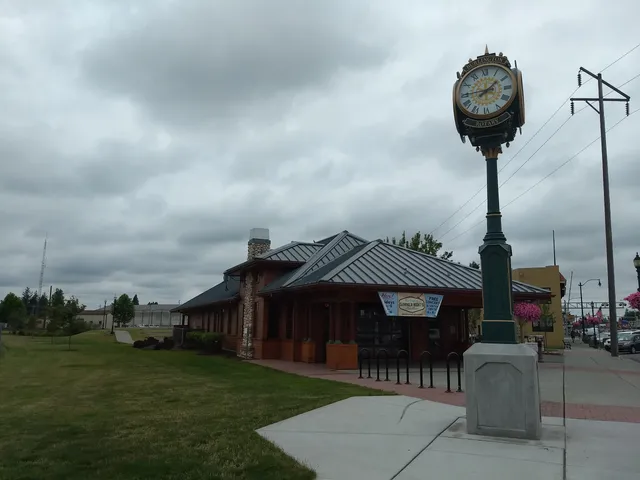 Railroad Park - Burlington Visitor Center & Amphitheater