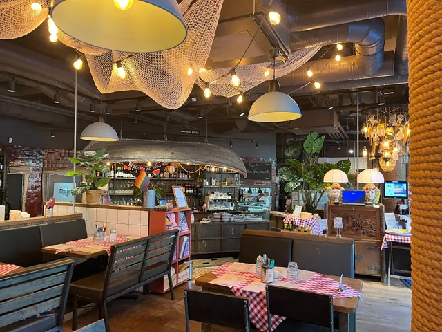 Mamma Pizza Vika Osteria di Mare