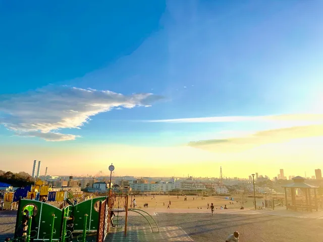 Tsurumikagetsuen Park