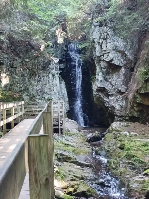 Brook Walk (Waterfalls) – Castle In The Clouds Conservation Area