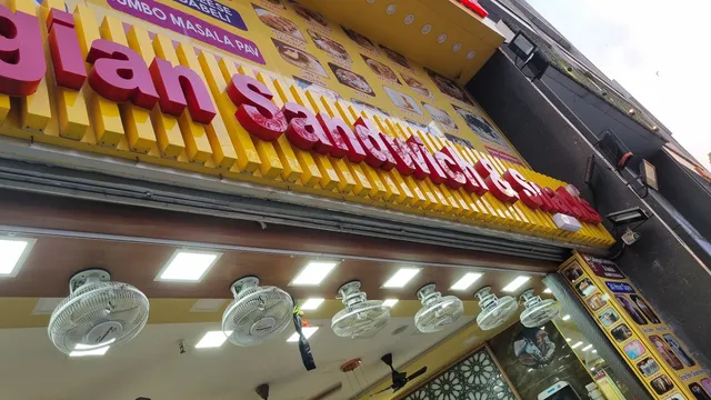 Collegian Sandwich & Snacks