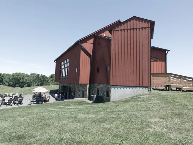 Terra Nebulo Vineyards