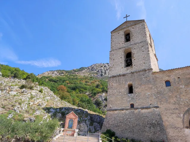 Santuario di Maria Santissima al Taburno