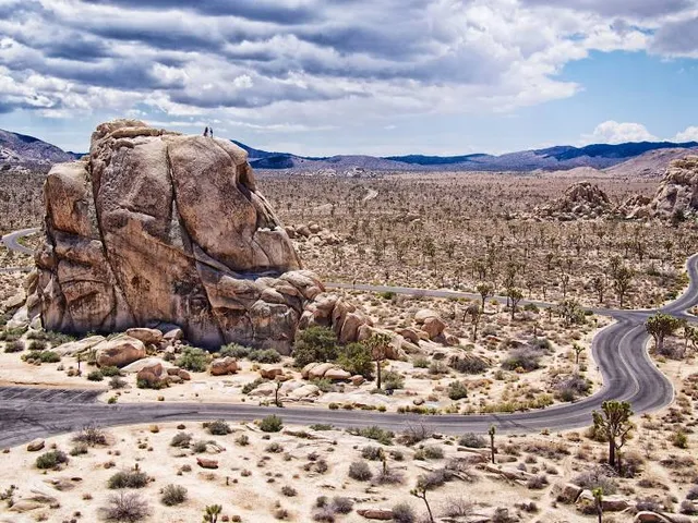 Hidden Valley Nature Trail Trailhead