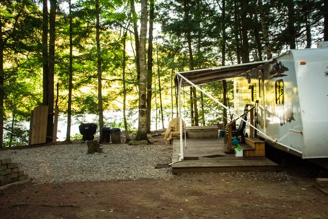 Daggett Lake Cabins & Campsites