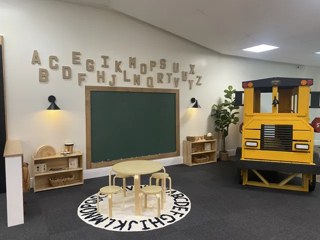 Simply Play Vero Beach