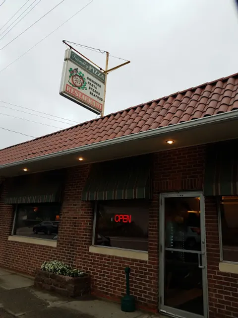 Friendly Pizza & Restaurant