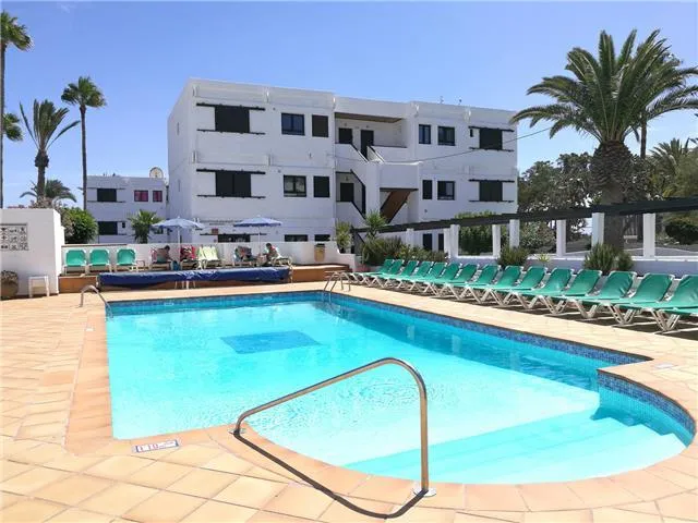 Costa Luz Apartments