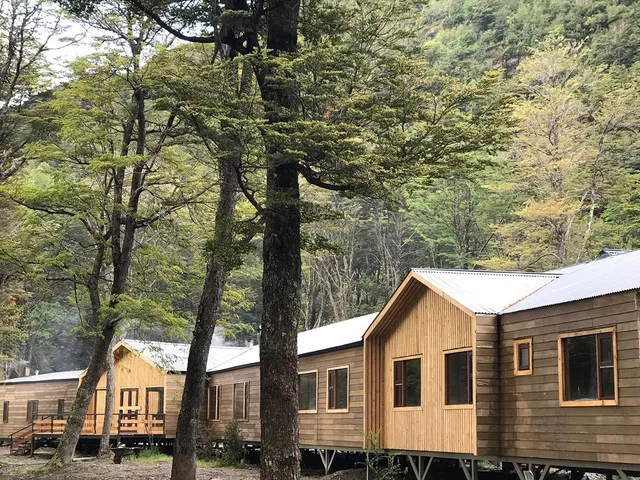 Chelenko Hot Springs and Lodge