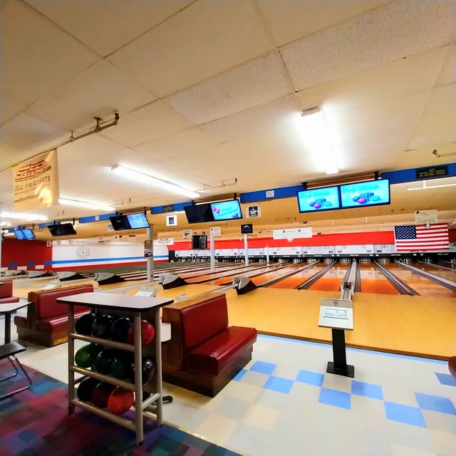 Perry Lanes Bowling Center