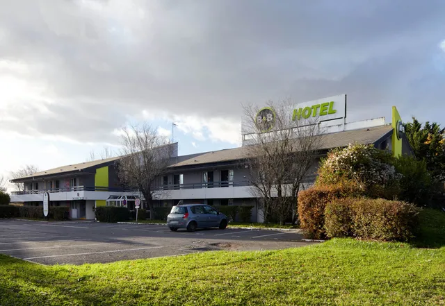 B&B HOTEL La Queue-en-Brie